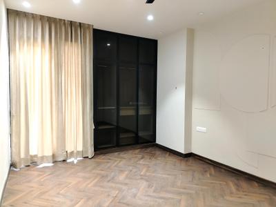 4 BHK Flat