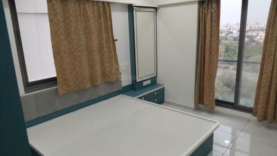 Bedroom Image of 1500 Sq.ft 3 BHK Apartment / Flat for rent in New Alkapuri Vadodara for Rs. 35000