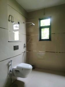 Common Bathroom Two Image of 2200 Sq.ft 3 BHK Builder Floor for sale in Palm Floor Ardee City, Sector 52 Gurgaon for Rs. 35000000