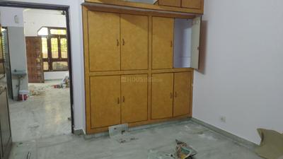 Bedroom Image of 1250 Sq.ft 2 BHK Builder Floor for rent in Gomti Nagar Lucknow for Rs. 19000