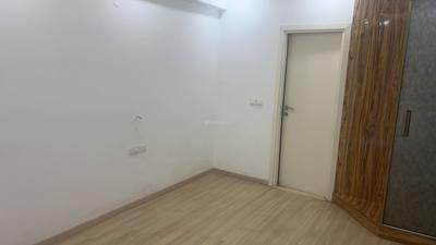 Bedroom Image of 1735 Sq.ft 3 BHK Apartment / Flat for sale in DLF Regal Gardens, Sector 90 Gurgaon for Rs. 21000000
