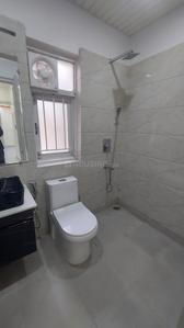 Bathroom Image of 1100 Sq.ft 2 BHK Apartment / Flat for sale in Arun Vihar, Sector 37 Noida for Rs. 22000000
