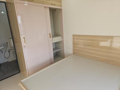 Bedroom Image of 600 Sq.ft 2 BHK Apartment / Flat for rent in Dadar East Mumbai for Rs. 72000