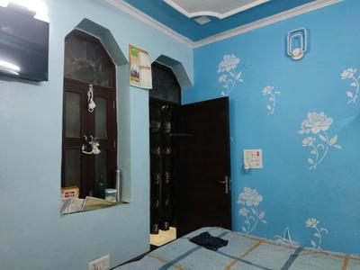 Bedroom Image of 1350 Sq.ft 4 BHK Builder Floor for sale in Daryaganj New Delhi for Rs. 8000000