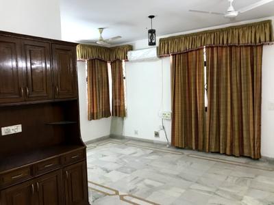 Bedroom Image of 1500 Sq.ft 3 BHK Apartment / Flat for rent in CGHS Ashadeep Apartment, Sector 2 Dwarka New Delhi for Rs. 42000
