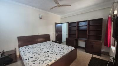 Bedroom Image of 1750 Sq.ft 3 BHK Apartment / Flat for rent in Vasant Kunj New Delhi for Rs. 95000