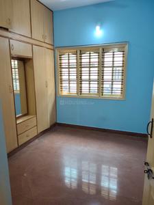 Bedroom Image of 1200 Sq.ft 3 BHK Independent House for rent in Kumaraswamy Layout Bengaluru for Rs. 35000