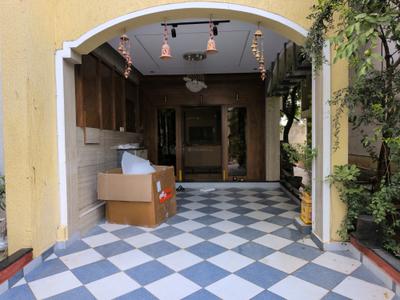 Car Garage Image of 4000 Sq.ft 4 BHK Villa for rent in Sainikpuri Secunderabad for Rs. 95000