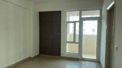 Bedroom Image of 1420 Sq.ft 3 BHK Apartment / Flat for sale in Gaursons Gaur City 2 11th Avenue, Noida Extension Greater Noida for Rs. 12300000