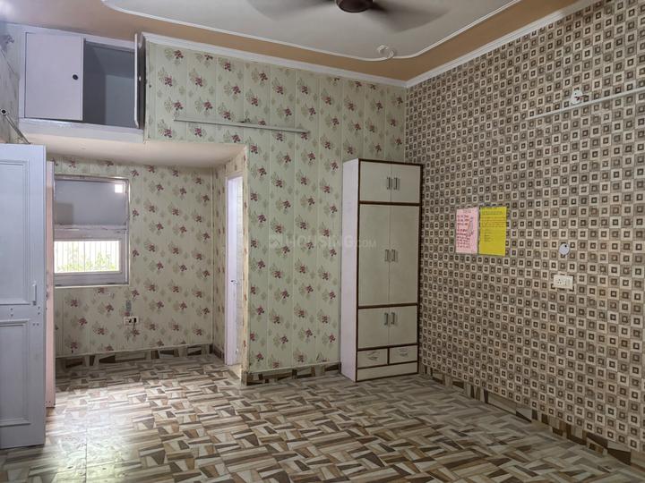 Sector 16 Bedroom 1