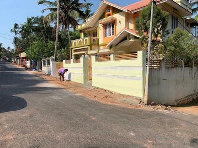 Image of 2500 Sq.ft 5 BHK Independent House for sale in Thiruvallam, Thiruvananthapuram for Rs. 11000000