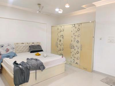 Bedroom Image of 1360 Sq.ft 3 BHK Apartment / Flat for sale in V R Keshav Kunj 3, Sanpada Navi Mumbai for Rs. 42000000