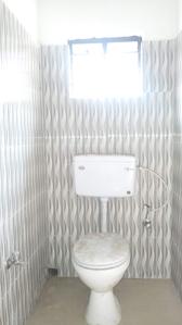 Bathroom Image of 975 Sq.ft 2 BHK Apartment / Flat for sale in Rajarhat Kolkata for Rs. 2200000