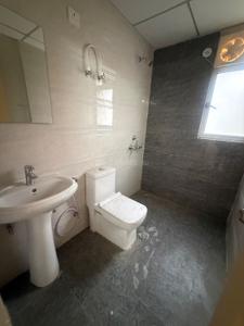 Bathroom Image of 1000 Sq.ft 2 BHK Apartment / Flat for rent in Oro Elements, Jankipuram Lucknow for Rs. 15500
