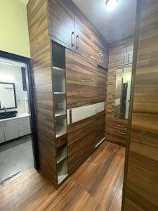 Bedroom Image of 1700 Sq.ft 3 BHK Builder Floor for rent in Uppal Southend, Sector 49 Gurgaon for Rs. 48000