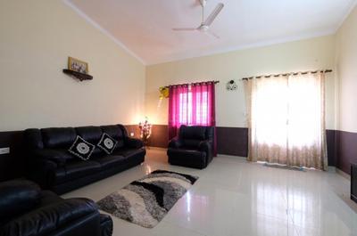 Hall Image of 1000 Sq.ft 2 BHK Apartment / Flat for rent in Calangute Goa for Rs. 32000