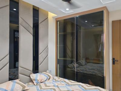Bedroom Image of 620 Sq.ft 2 BHK Apartment / Flat for sale in Dwarka Mor New Delhi for Rs. 4500000