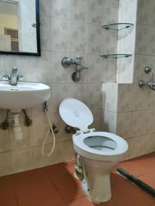Bedroom Two Image of 875 Sq.ft 2 BHK Apartment / Flat for rent in Hiranandani Estate Thane for Rs. 38000