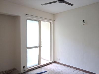 Bedroom Image of 1220 Sq.ft 3 BHK Apartment / Flat for sale in Jaypee Kosmos, Sector 134 Noida for Rs. 10600000