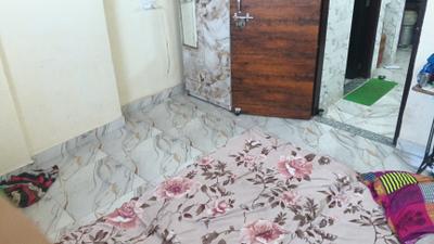 Bedroom Image of 540 Sq.ft 2 BHK Builder Floor for rent in Patel Nagar New Delhi for Rs. 12000