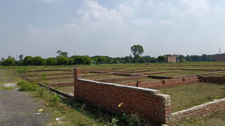 Mz Lucknow Property Main Image 1