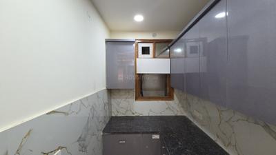 Kitchen Image of 585 Sq.ft 2 BHK Builder Floor for sale in Laxmi Nagar New Delhi for Rs. 5500000