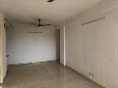 Living Room Image of 700 Sq.ft 2 BHK Apartment / Flat for sale in Signature Global The Millennia, Sector 37D Gurgaon for Rs. 6750000