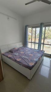 Bedroom Image of 1800 Sq.ft 3 BHK Apartment / Flat for rent in KP Courtyard, Shantipura Ahmedabad for Rs. 48000