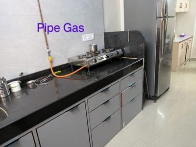 Kitchen Image of 750 Sq.ft 2 BHK Apartment / Flat for sale in Chembur Mumbai for Rs. 16500000