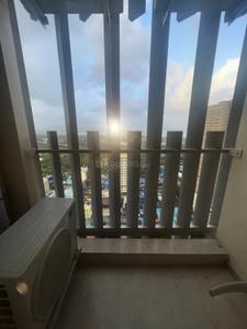 Balcony Image of 750 Sq.ft 2 BHK Apartment / Flat for rent in Piramal Aranya Wing C, Byculla Mumbai for Rs. 115000