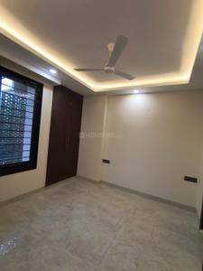 Bedroom Image of 1440 Sq.ft 3 BHK Builder Floor for rent in Chittaranjan Park New Delhi for Rs. 81000