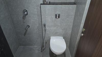 Bathroom Image of 270 Sq.ft 1 RK Apartment / Flat for rent in VJ IndiLife, Pashan Pune for Rs. 24000