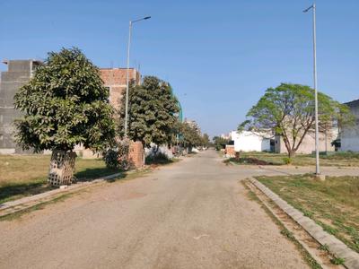 Image of 1352 Sq.ft Residential Plot / Land for sale in Aditya World City Residential Plots, Bamheta Village, Ghaziabad for Rs. 18000000