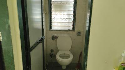 Bathroom Image of 500 Sq.ft 1 BHK Apartment / Flat for rent in Mahalakshmi Mumbai for Rs. 55000
