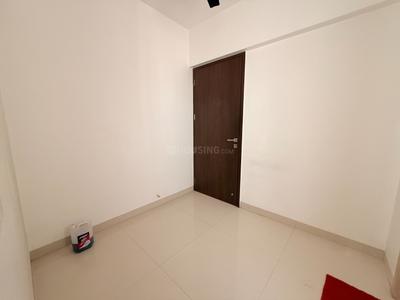 Servant Room Image of 3057 Sq.ft 3 BHK Apartment / Flat for sale in Kundan Emirus, Baner Pune for Rs. 60000000