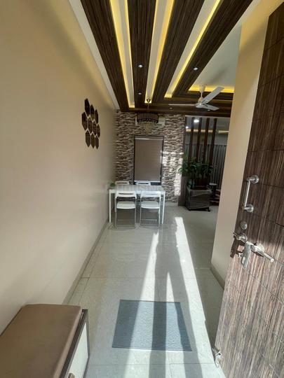 Emerald Villas Main Image 1