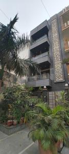 Building Image of 828 Sq.ft 4 BHK Independent House for sale in Sector 45 Noida for Rs. 32500000