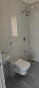 Bathroom Image of 930 Sq.ft 2 BHK Apartment / Flat for sale in Sai Samast, Chembur Mumbai for Rs. 26000000