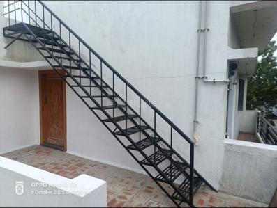 Balcony Image of 1050 Sq.ft 2 BHK Duplex for rent in Vilangudi Madurai for Rs. 8500