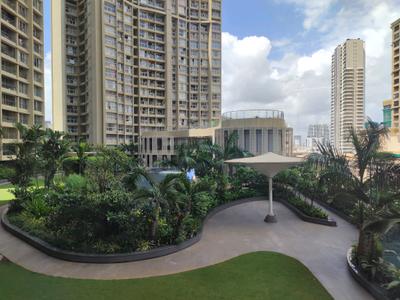 Bedroom Two Image of 1200 Sq.ft 3 BHK Apartment / Flat for rent in Runwal Elegante, Andheri West Mumbai for Rs. 180000