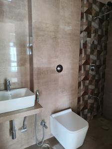 Common Bathroom Image of 1055 Sq.ft 2 BHK Apartment / Flat for sale in I M Applaud 38, Goregaon East Mumbai for Rs. 21700000