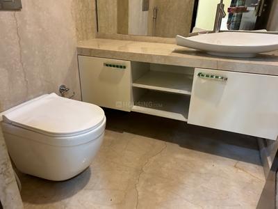Bathroom Image of 3700 Sq.ft 4 BHK Apartment / Flat for sale in Godrej Platinum, Alipore Kolkata for Rs. 80000000