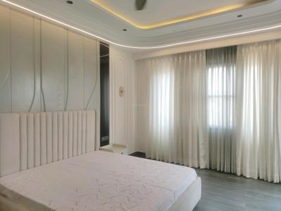 Bedroom Image of 1945 Sq.ft 3.5 BHK Apartment / Flat for rent in Sector 56 Gurgaon for Rs. 70000