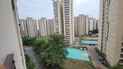Image of 950 Sq.ft 2 BHK Apartment / Flat for rent in Jaypee Kosmos, Sector 134, Noida for Rs. 23999
