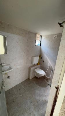 Image of 1300 Sq.ft 3 BHK Apartment / Flat for rent in Race Course, Vadodara for Rs. 25000