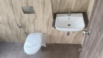 Image of 800 Sq.ft 2 BHK Apartment / Flat for rent in Lodha Amara, Kolshet, Thane for Rs. 39999