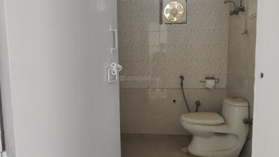 Image of 2000 Sq.ft 3 BHK Apartment / Flat for sale in Prodhyogiki Apartments, Sector 3 Dwarka, New Delhi for Rs. 27500000