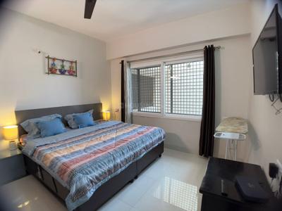Bedroom Image of 400 Sq.ft 1 BHK Builder Floor for rent in Nipania Indore for Rs. 18999