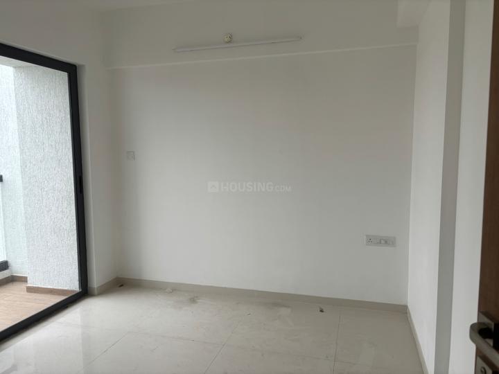 Pride Platinum Main Image 1