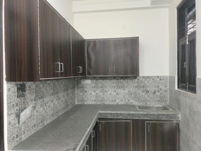 Kitchen Image of 800 Sq.ft 2 BHK Apartment / Flat for sale in CI Golf City, Kambakshpur Noida for Rs. 3067000